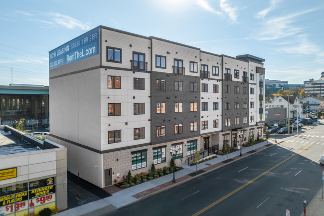 The Lafayette Stamford in Stamford, CT - Foto de edificio - Building Photo