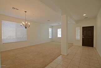 41440 N Bent Creek Way in Phoenix, AZ - Building Photo - Building Photo