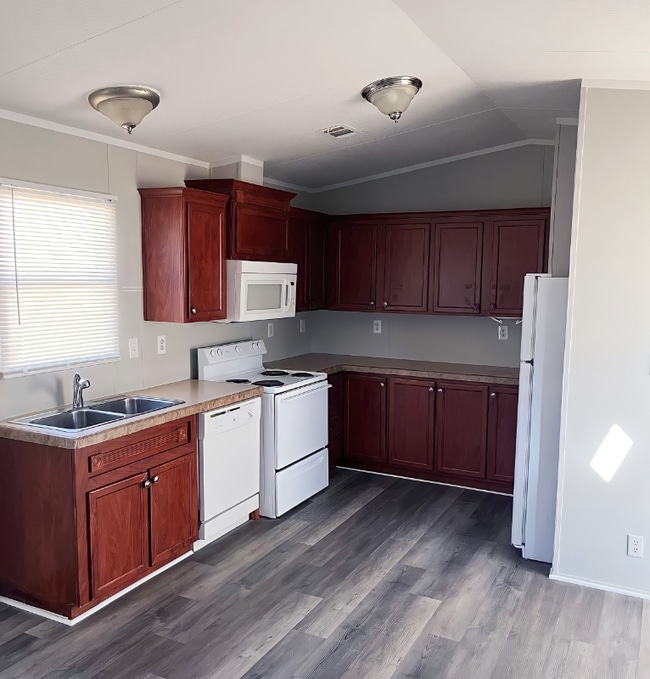 property at 110 N Michigan St