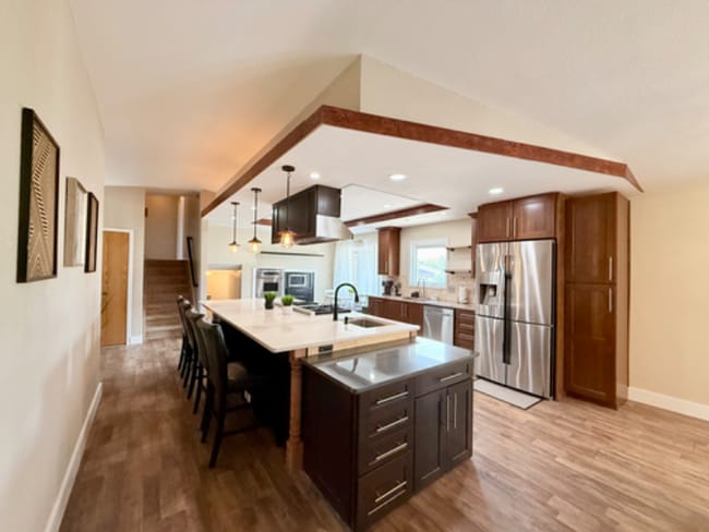 property at 301 W Mangrum Dr