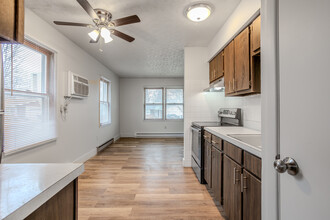 Williamsburg Townhomes in Bellefontaine, OH - Foto de edificio - Interior Photo