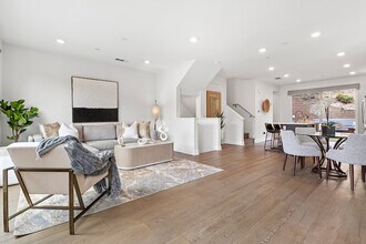 2775 Wright Ln in Los Angeles, CA - Foto de edificio - Building Photo