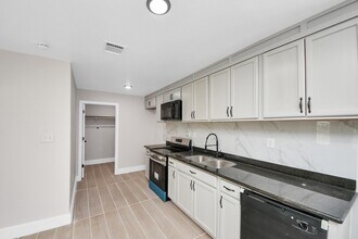 5903 Belneath St in Houston, TX - Building Photo - Building Photo