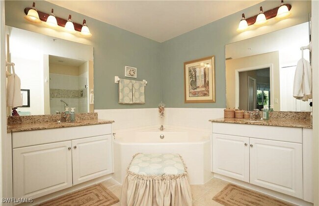 property at 3435 Laurelgreens Ln S