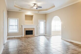 626 Waterford Ln in Calera, AL - Building Photo - Building Photo