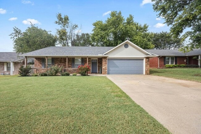 property at 4468 Chaparral Ln
