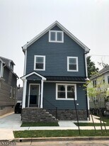 1224 E Henry St in Linden, NJ - Building Photo