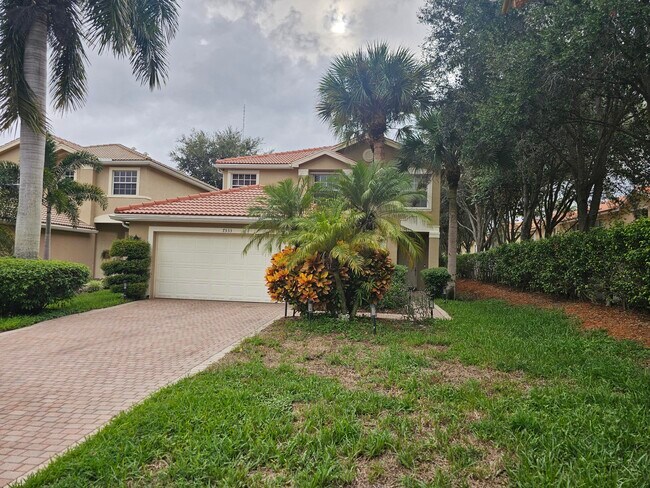 7533 Topiary Ave in Boynton Beach, FL - Building Photo - Building Photo