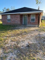 914 Live Oak St in Sulphur, LA - Building Photo