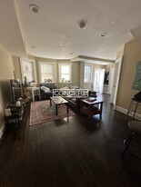 10 Bickford Ave, Unit 10 Bickford Ave., #B, Bos Apartamentos