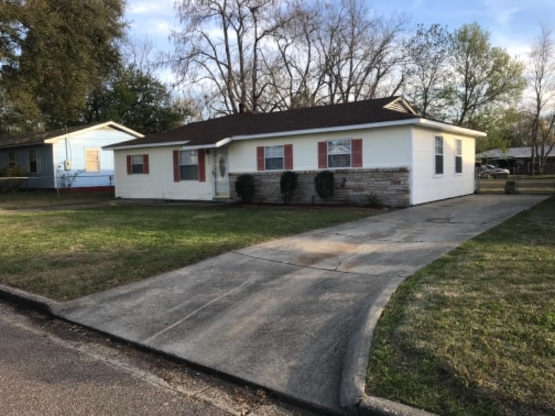 204 Meadow Ln in Vicksburg, MS - Foto de edificio