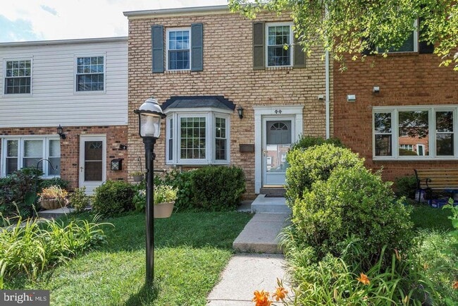 property at 44 Orchard Dr