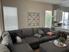 30806 St Jean Ct in Westlake Village, CA - Building Photo - Building Photo