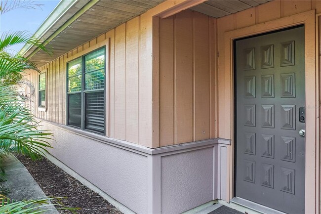 1805 Wharf Rd in Sarasota, FL - Building Photo - Building Photo