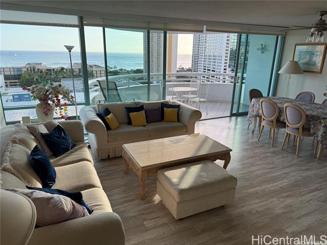 property at 1341 Kapiolani Blvd