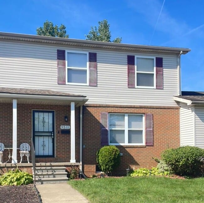 property at 9511 Goodwin St