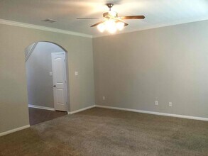 139 Piney Pathway in Magnolia, TX - Foto de edificio - Building Photo