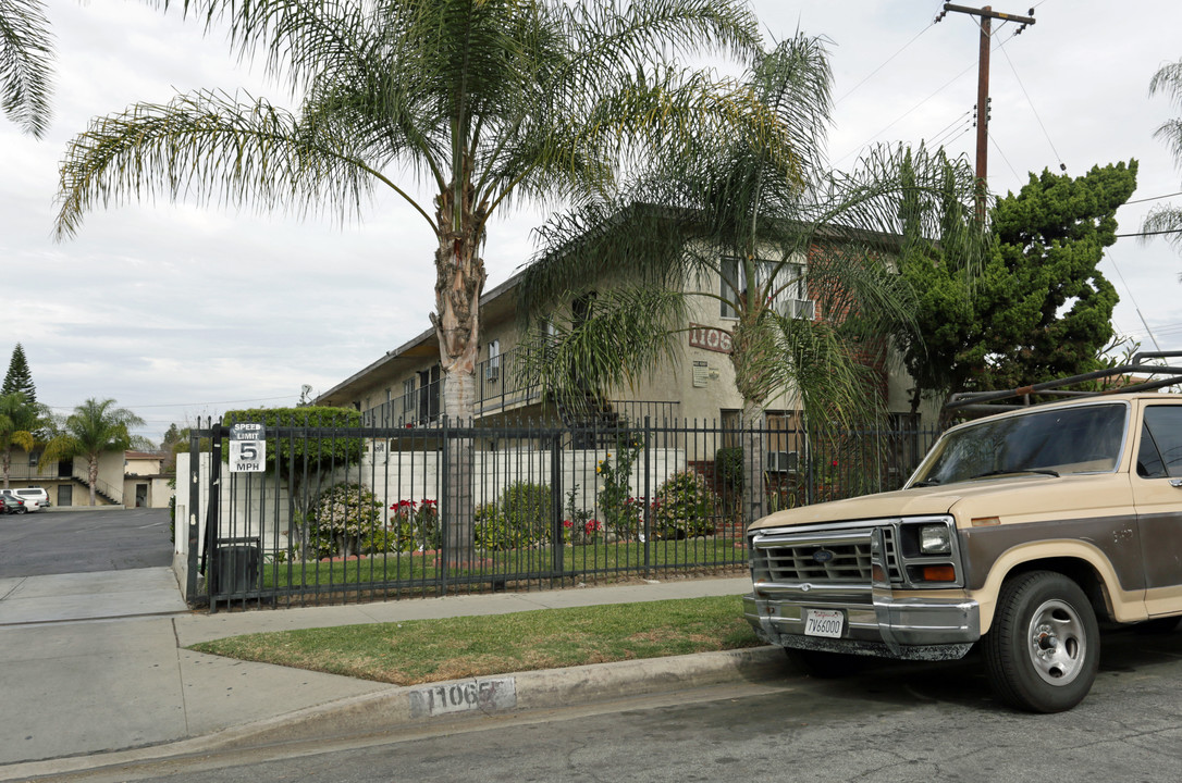 La Ter Apartments in Norwalk, CA - Building Photo