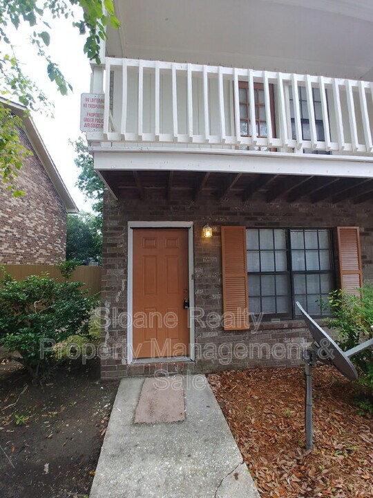 296 Fleming Rd in Charleston, SC - Building Photo
