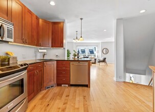 3131 NE Wasco St in Portland, OR - Foto de edificio - Building Photo