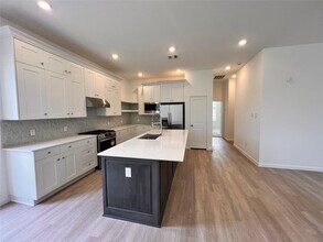 27023 Golden Isle Ln in Katy, TX - Building Photo - Building Photo