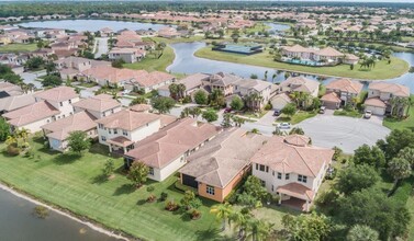 2065 Albany Terrace SW in Vero Beach, FL - Building Photo - Building Photo