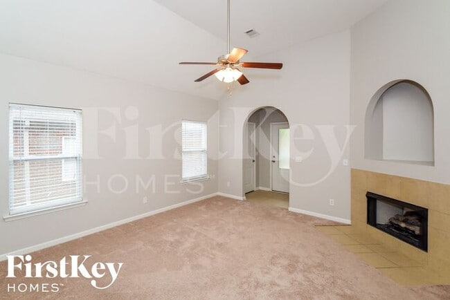 6448 Southern Trace Dr in Leeds, AL - Building Photo - Building Photo