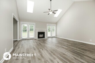 2009 Hidden Cove Rd in Mount Juliet, TN - Foto de edificio - Building Photo