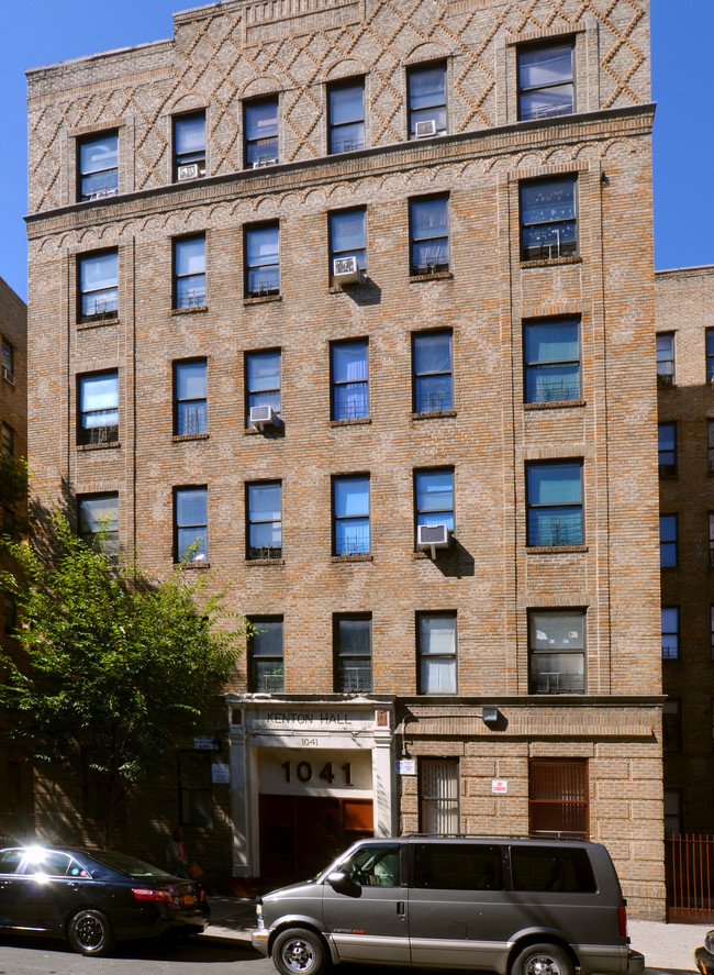 Morrisania III in Bronx, NY - Building Photo - Building Photo