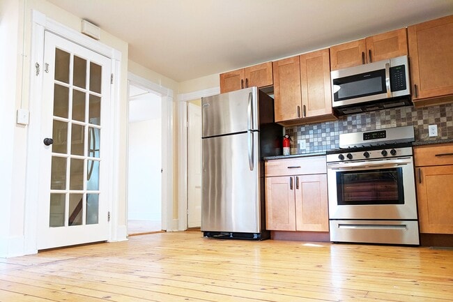 property at 18 Rose St