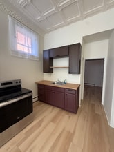 329 Taylor Ave, Unit 1 in Bellevue, KY - Foto de edificio - Building Photo