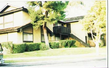 8651 Gloria Ave in Garden Grove, CA - Building Photo - Building Photo