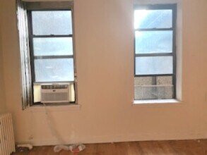 352 East 85th Street in New York, NY - Building Photo - Building Photo