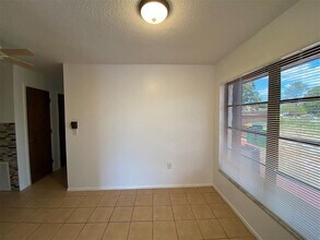 3072 Seafarer Dr in Punta Gorda, FL - Building Photo - Building Photo