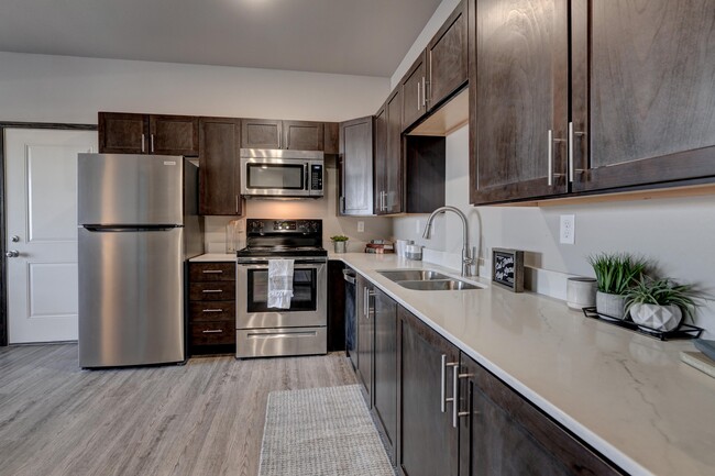 5626 W 32nd St, Unit 5626 w 32nd St