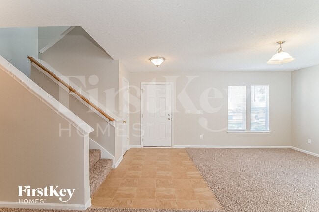 1479 Dunns Lake Dr E in Jacksonville, FL - Building Photo - Building Photo