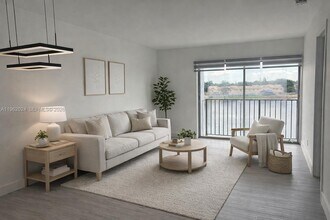 8560 N Sherman Cir in Miramar, FL - Building Photo - Building Photo