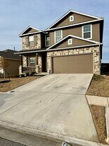 9243 Grand Western in Converse, TX - Building Photo