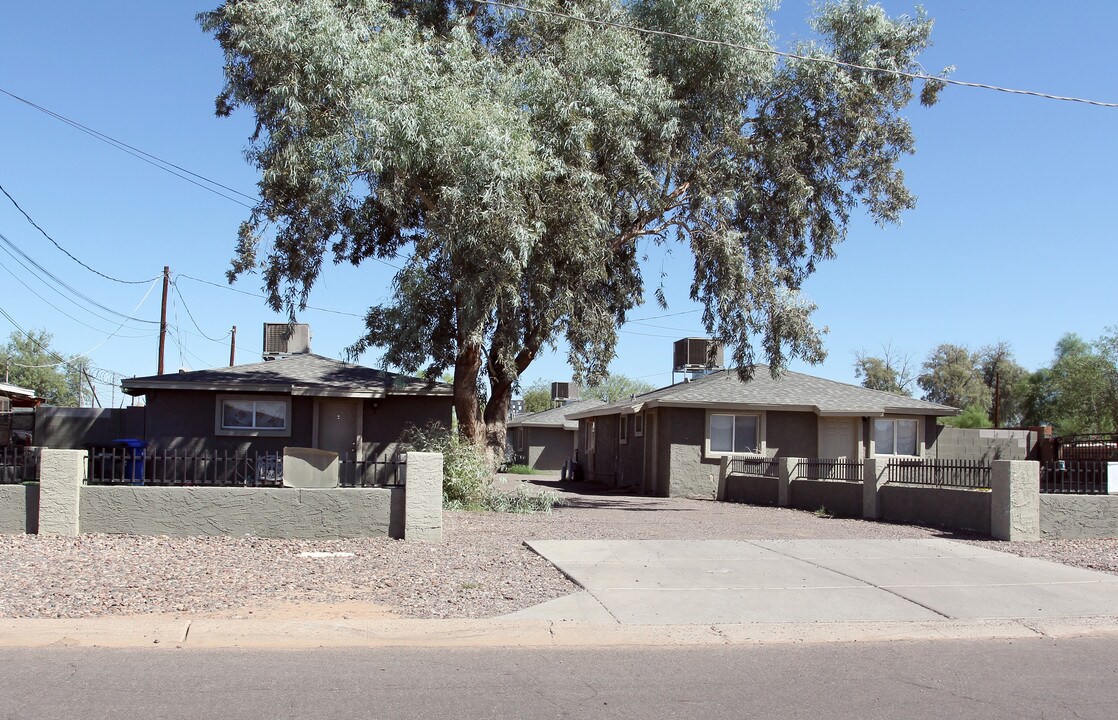 726 E Mobile Ln in Phoenix, AZ - Foto de edificio