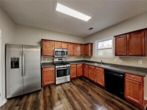 365 Laurelton Cir in Lawrenceville, GA - Building Photo - Building Photo