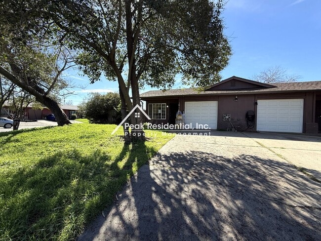 10119 Crawford Way in Sacramento, CA - Building Photo - Building Photo
