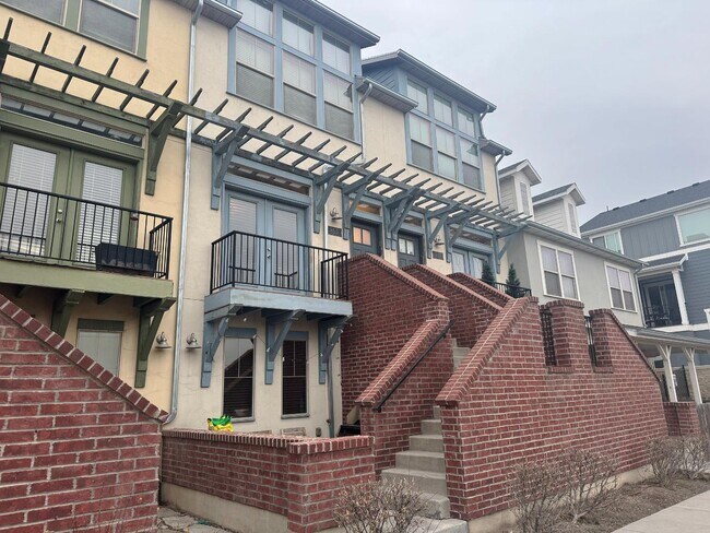 property at 855 Pantani Ct