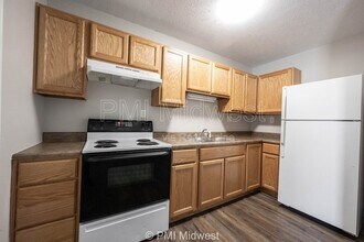 1702 W Michigan St in Indianapolis, IN - Building Photo - Building Photo