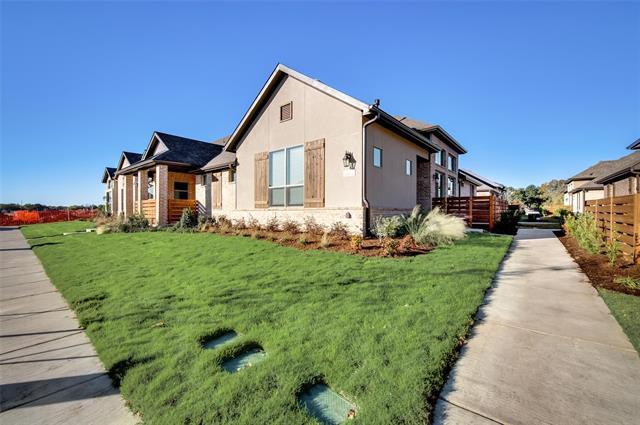 property at 1653 Dewberry Ln
