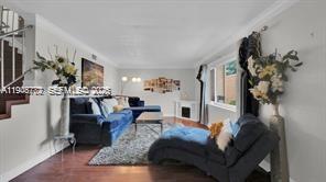 6 Spinning Wheel Ln in Tamarac, FL - Building Photo - Building Photo