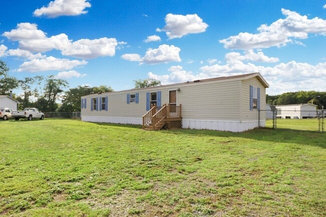105 Stonecutter Pl in Pikeville, NC - Building Photo - Building Photo