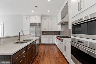 310 Frederick St-Unit -401 in Fredericksburg, VA - Building Photo - Building Photo