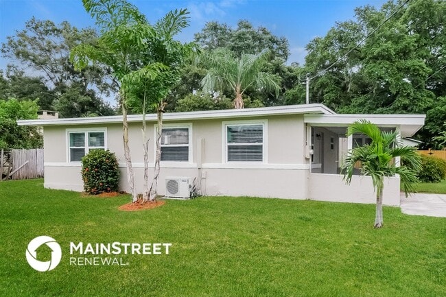 property at 1909 Glen Echo Ln