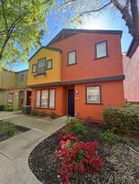 809 Sinter Ln in West Sacramento, CA - Building Photo