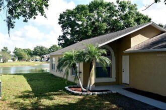 271 Daniels Pointe Dr in Winter Garden, FL - Building Photo - Building Photo